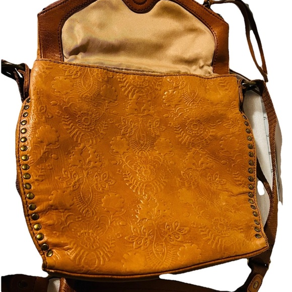The Sak Crossbody Bag”Silverlake” Leather Tan Brown Embossed Boho Cowgirl - Picture 6 of 7